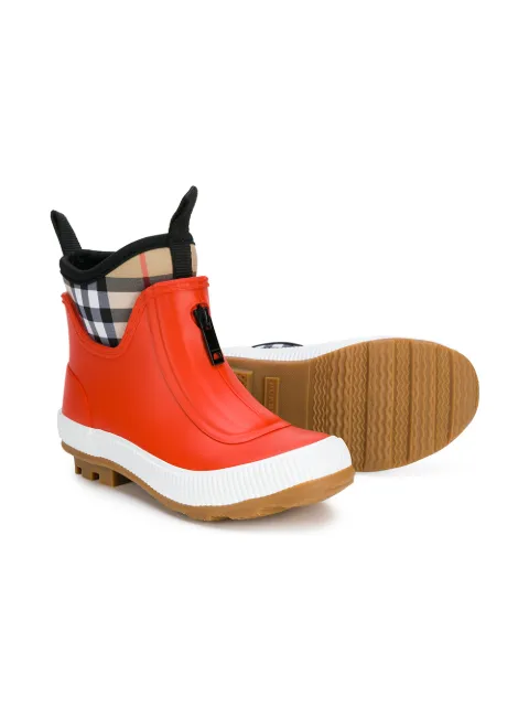 burberry rain boots kids 2015