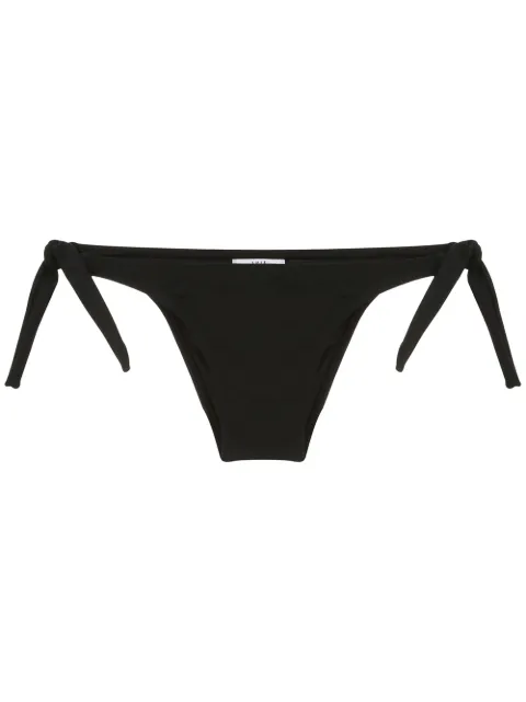 Amir Slama bikini bottom lisas
