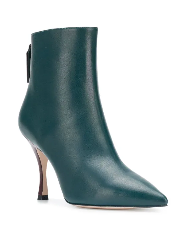 stuart weitzman juniper boots