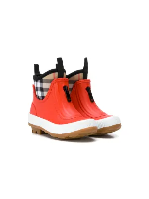 burberry kids boots