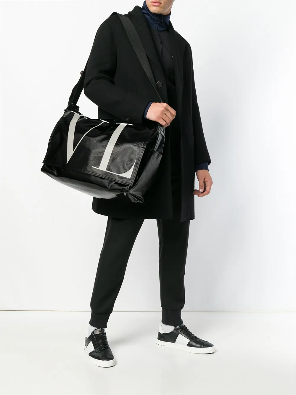 Valentino Garavani Grote vltn messengertas Zwart
