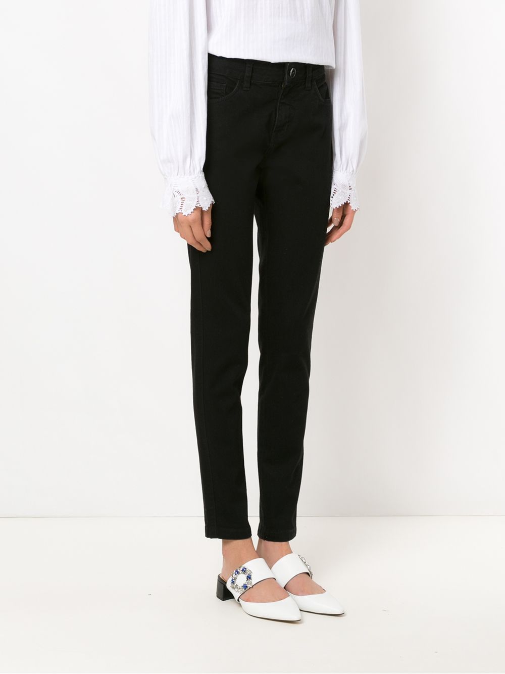 фото Martha Medeiros skinny trousers