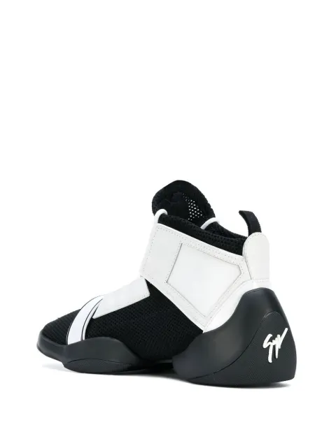 giuseppe zanotti light jump