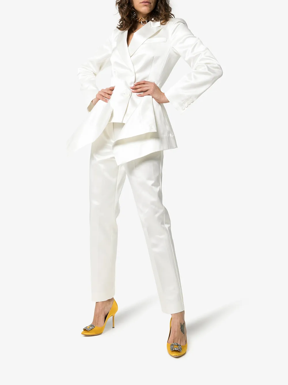 manolo blahnik hangisi yellow