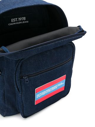 Est. 1978 denim backpack展示图