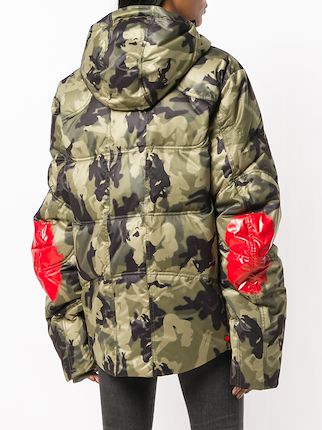 camouflage oversized puffer jacket展示图