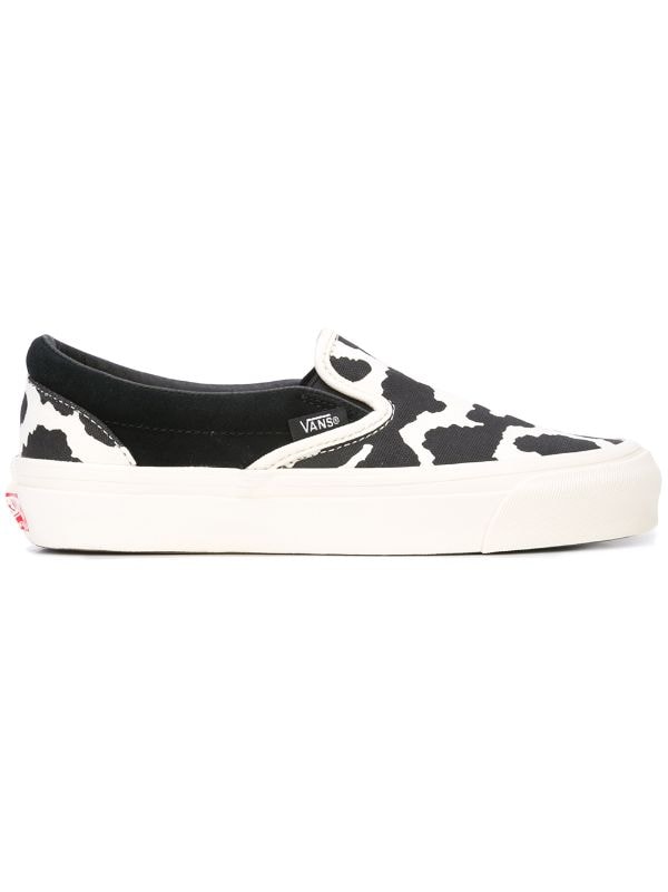 vans cow slip on