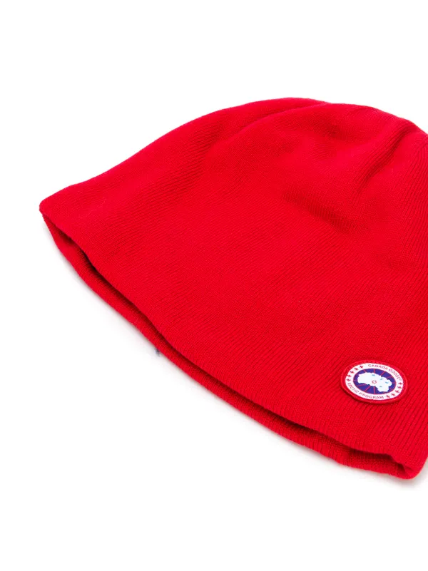 Red Canada Goose Standard Toque Hat For Women Farfetch Com