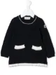 الصورة 1 من Moncler Kids فستان منسوج بأطراف بكسرات