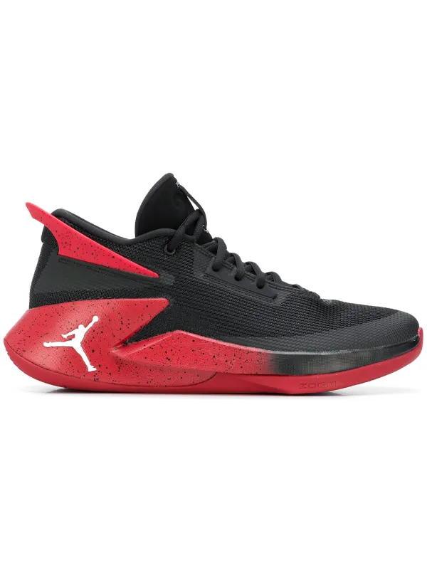 tenis jordan lockdown