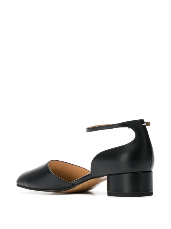 Maison Margiela Tabi Decollete Mary Jane Pumps - Farfetch