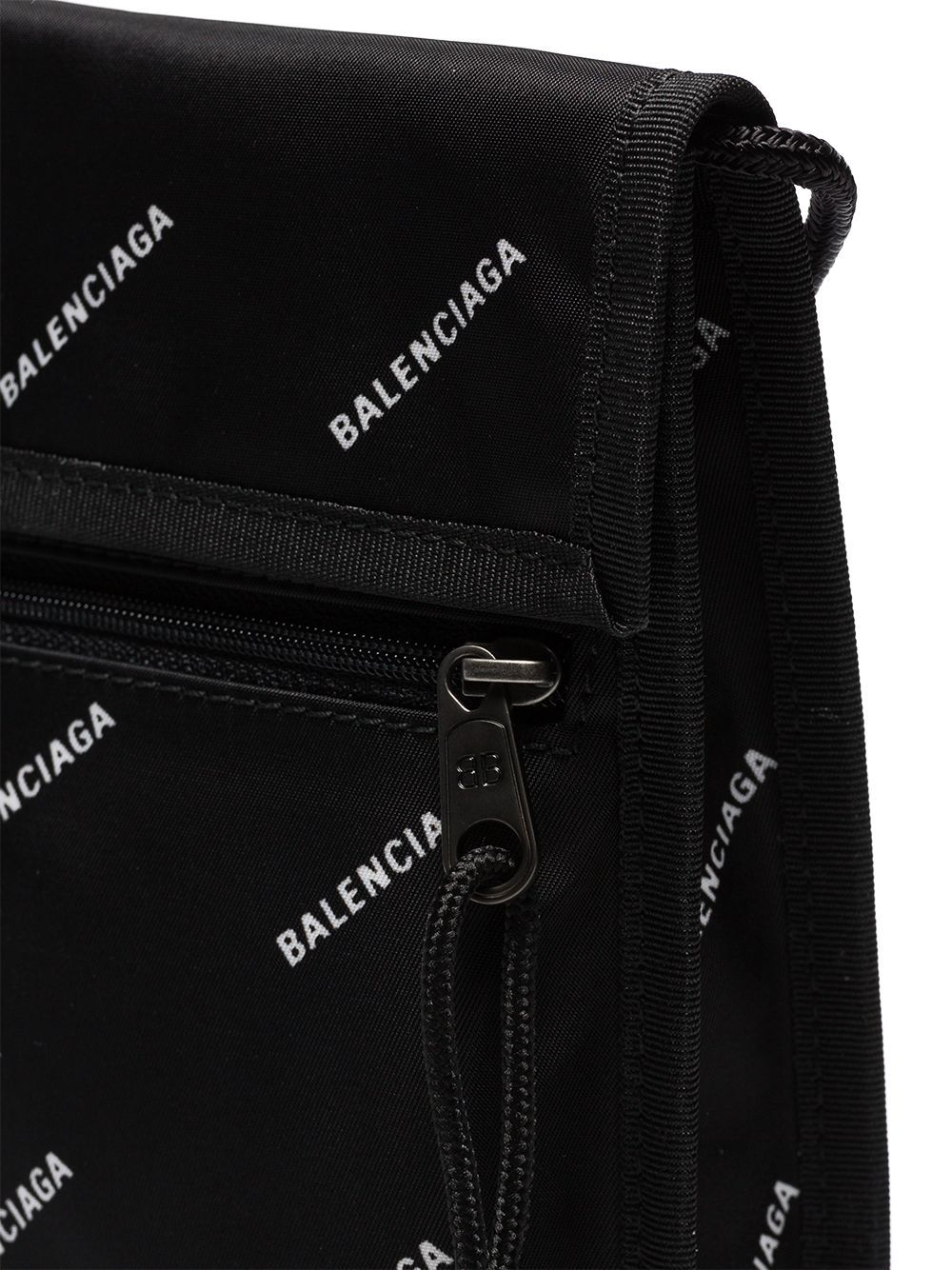 фото Balenciaga сумка explorer с логотипом