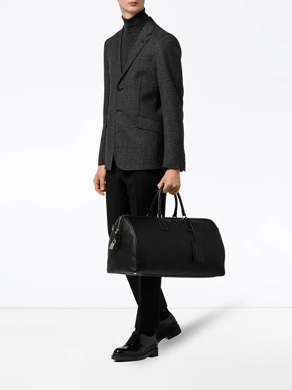 prada saffiano travel bag