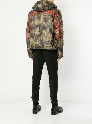 reversible camouflage jacket展示图