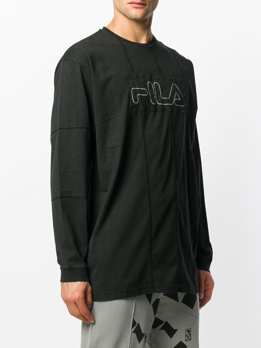 фото Liam Hodges толстовка LIAM HODGES X FILA с логотипом