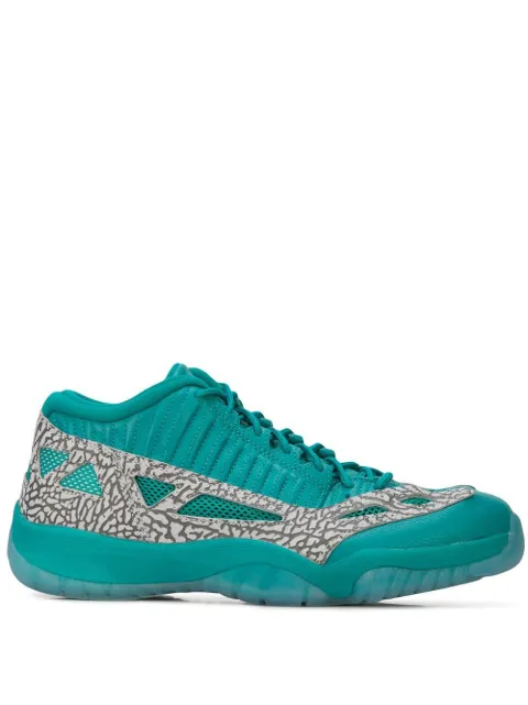 Jordan baskets Air Jordan 11 Low IE