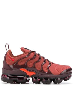 vapormax plus orange