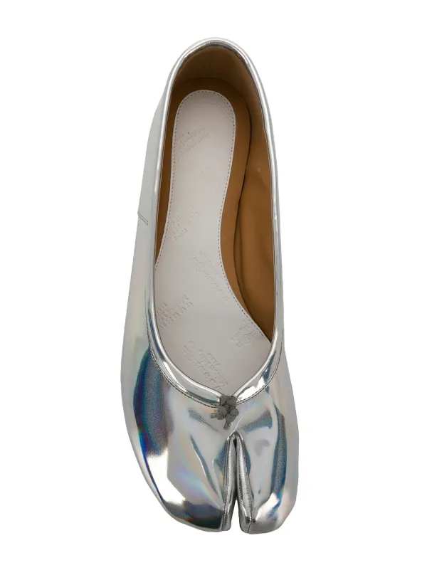 margiela reflective tabi