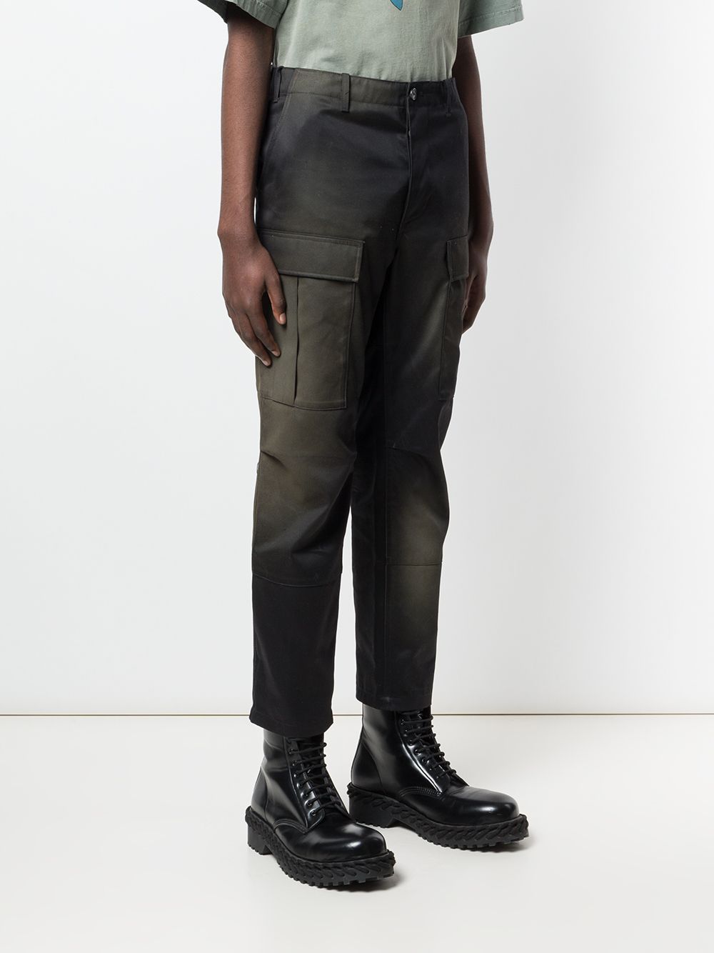 фото Balenciaga брюки карго с эффектом выцветания
