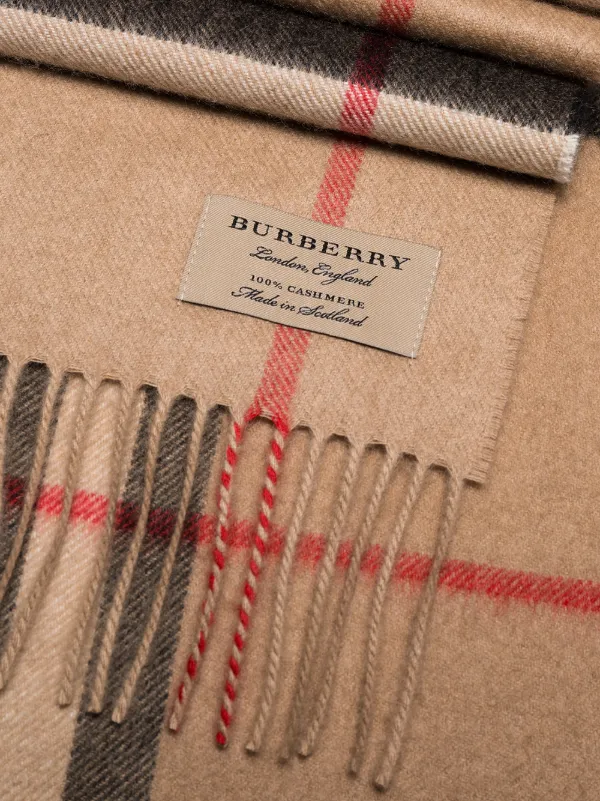 burberry 3929522
