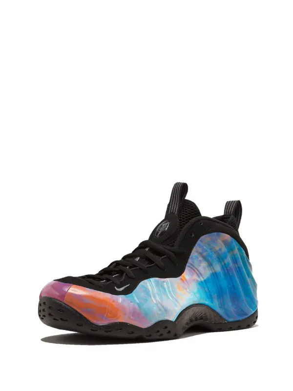 nike galaxy foamposite