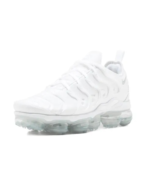 nike air vapormax plus sneakers