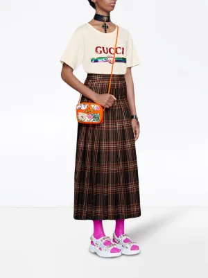 gucci sequin logo t shirt