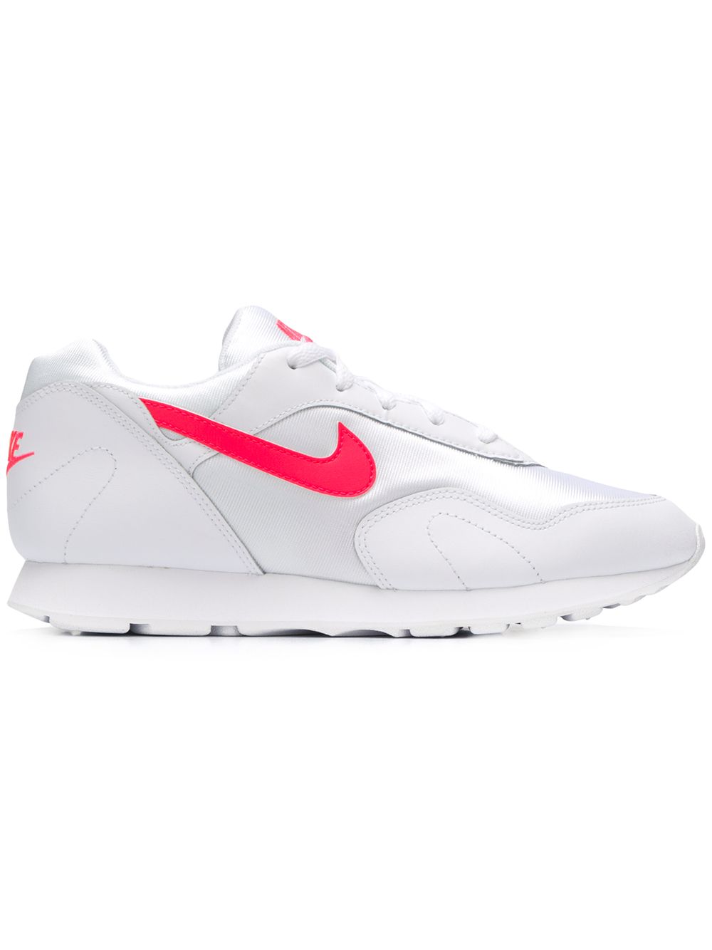 nike outburst trainers in white and pink