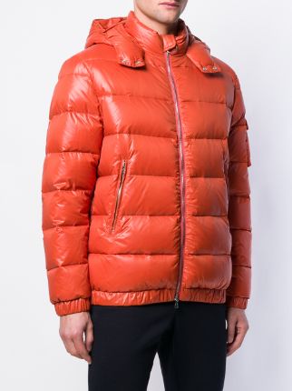 classic puffer jacket展示图