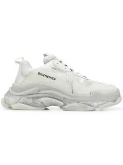 Tênis Triple S