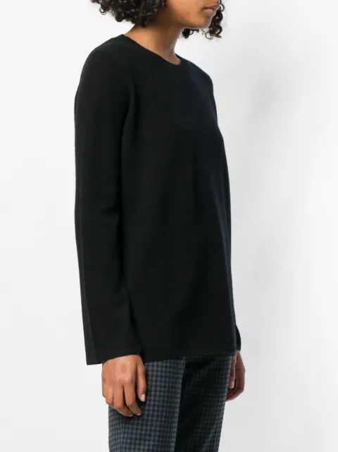 black fitted sweater