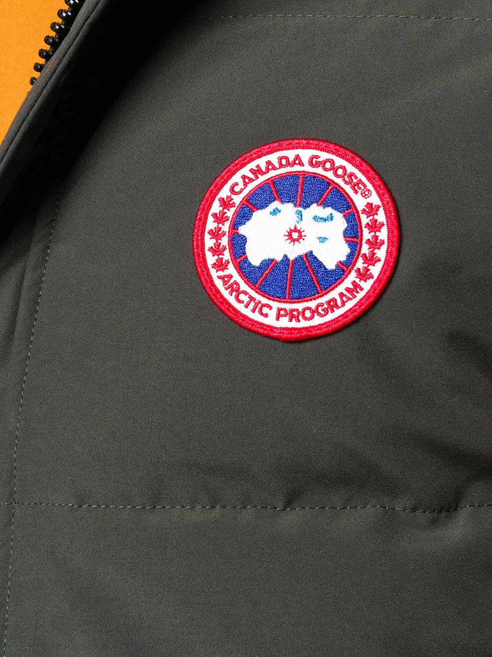 фото Canada goose пуховый жилет