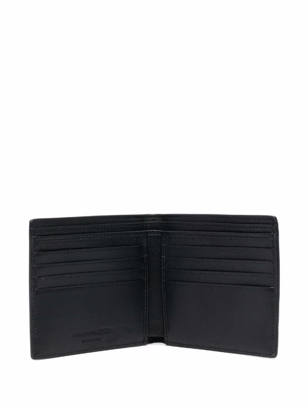 Bifold wallet in embossed leather