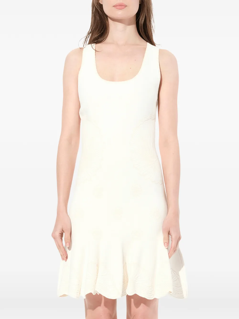  Alexander Mcqueen Kleid Mit Muschelstickerei   Weiß 