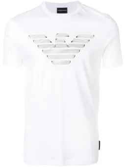 Camiseta com estampa de logo