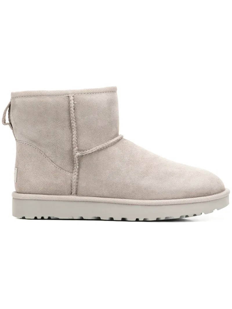 UGG MINI BOOTS