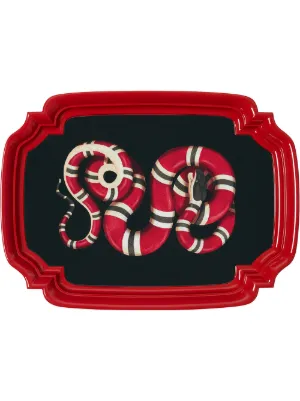 Gucci صينية معدنية بطبعة ثعبان