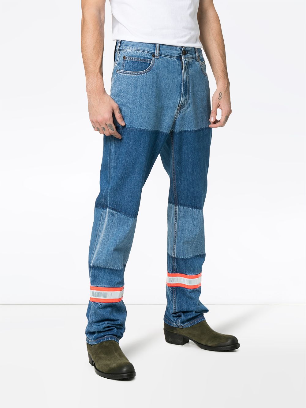 фото Calvin Klein 205W39nyc джинсы в стилистике пэчворк и с контрастными полосками