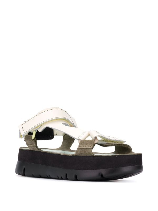 oruga camper sandals