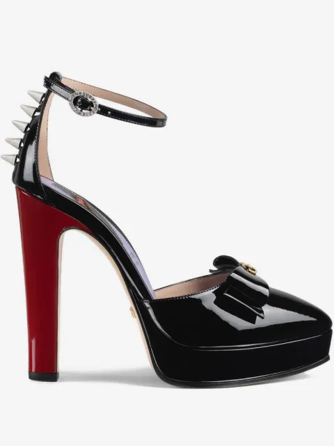 Gucci Patent leather pump with bow