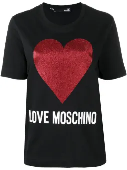 Camiseta com estampa de coração