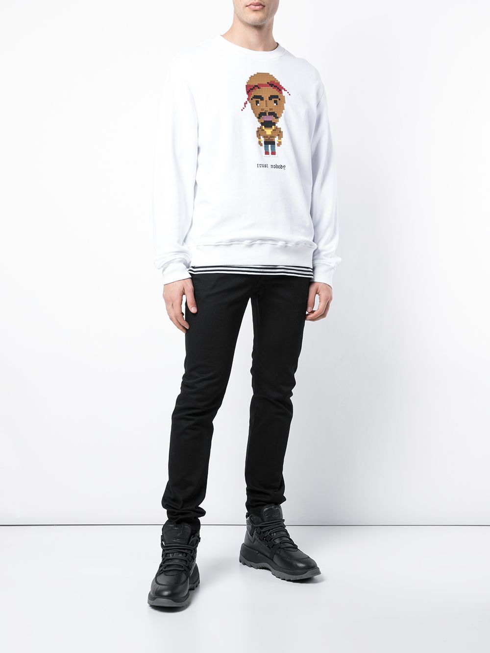 Mostly Heard Rarely Seen 8-Bit 'trust nobody' sweater Wit
