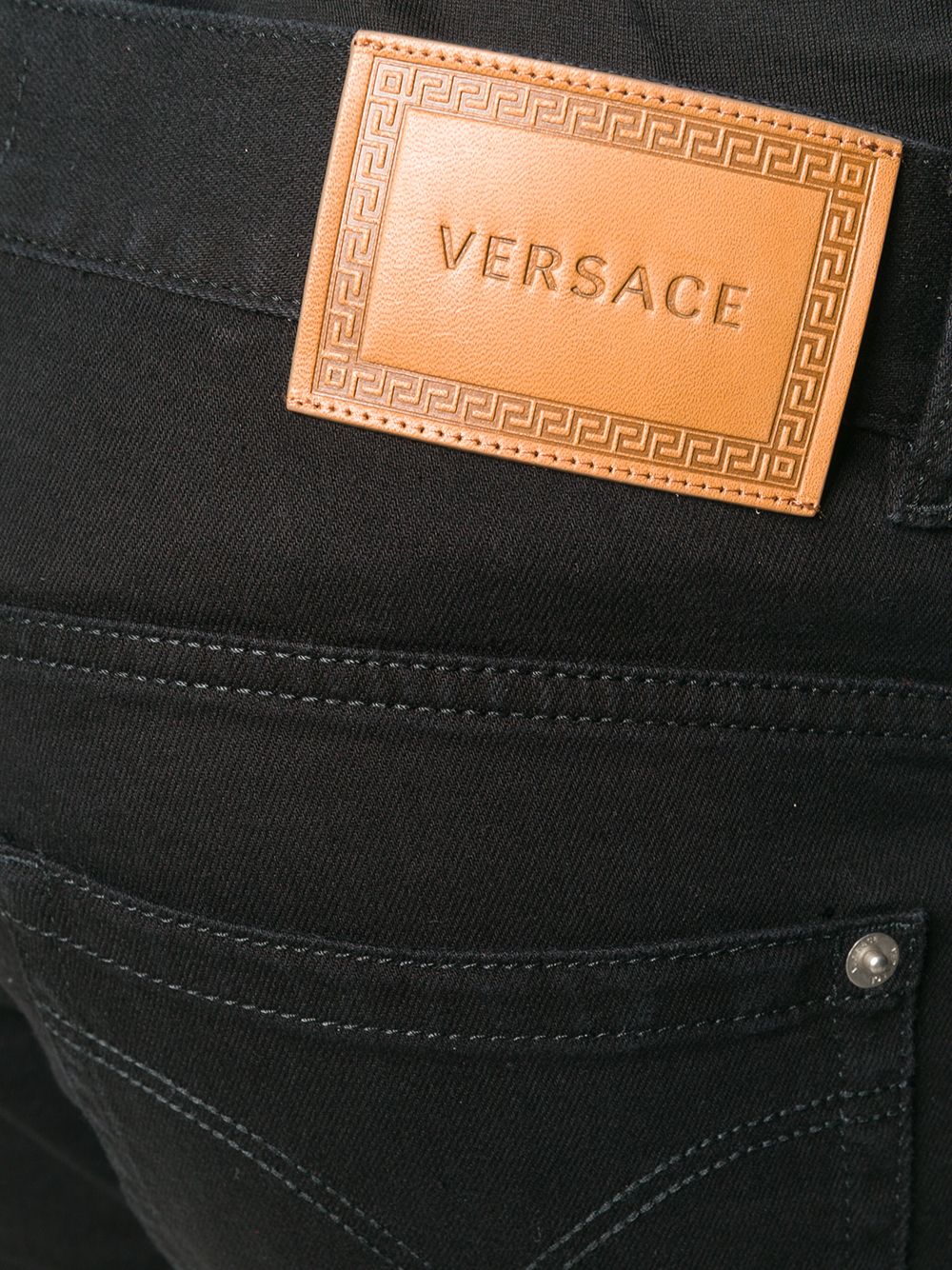 фото Versace классические джинсы кроя слим