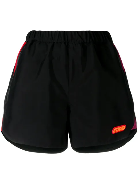 Heron Preston shorts con parche del logo