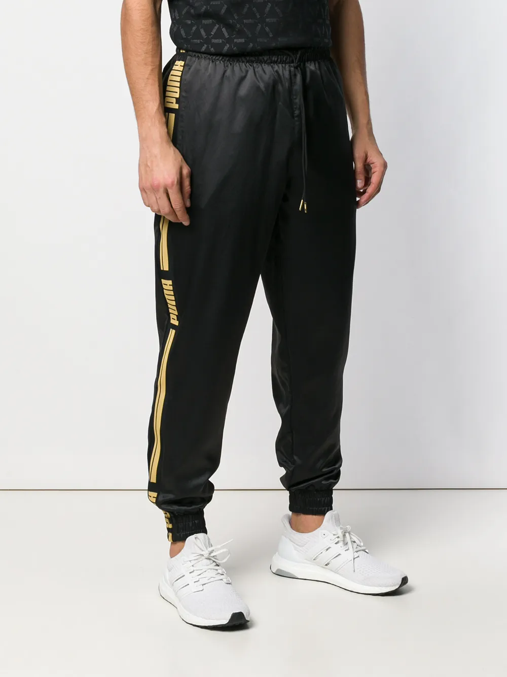 PUMA Trainingsbroek met zijstreep Zwart