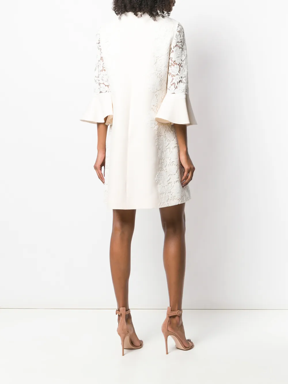 Valentino Garavani Jurk van zwaar kant Beige