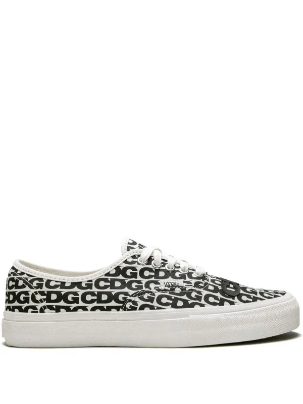 Shop white \u0026 black Vans x Comme Des Garcons Authentic LX trainers with  Express Delivery - Farfetch