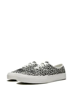 cdg vans retail