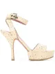 الصورة 1 من Alaïa Pre-Owned صندل مزين بزهور وكعب عريض متصل 2000