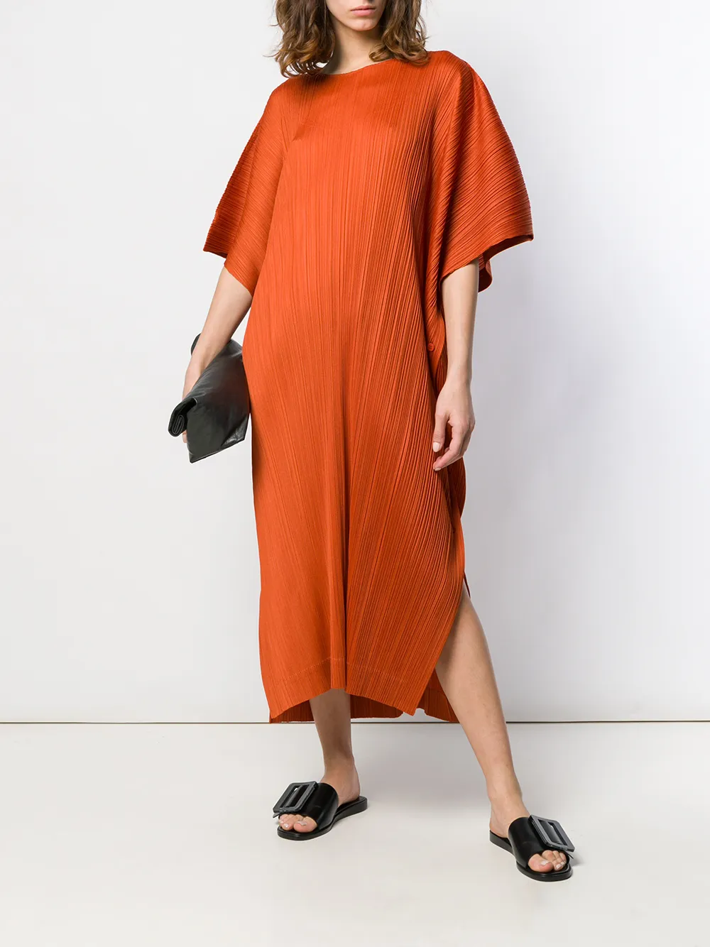 pleated kaftan